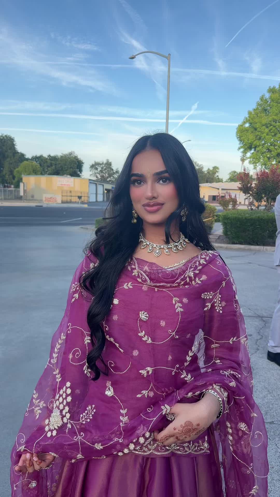 @anuubaee