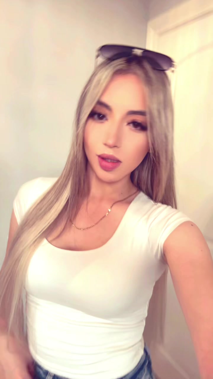 @Gloriaaa👸🏼🍓