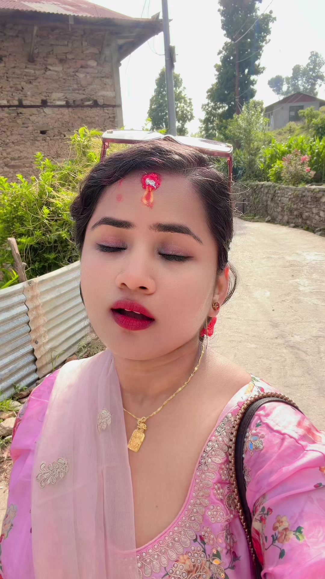 @Miss Paswan
