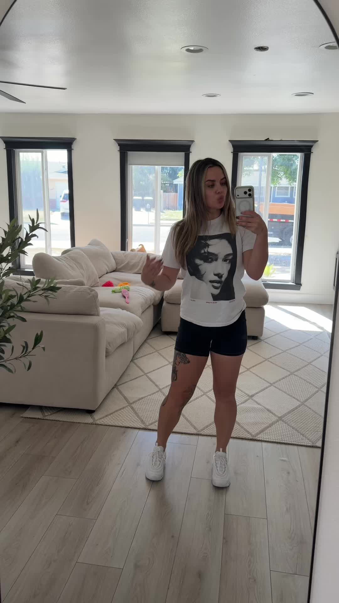 @Isabella Aguilar