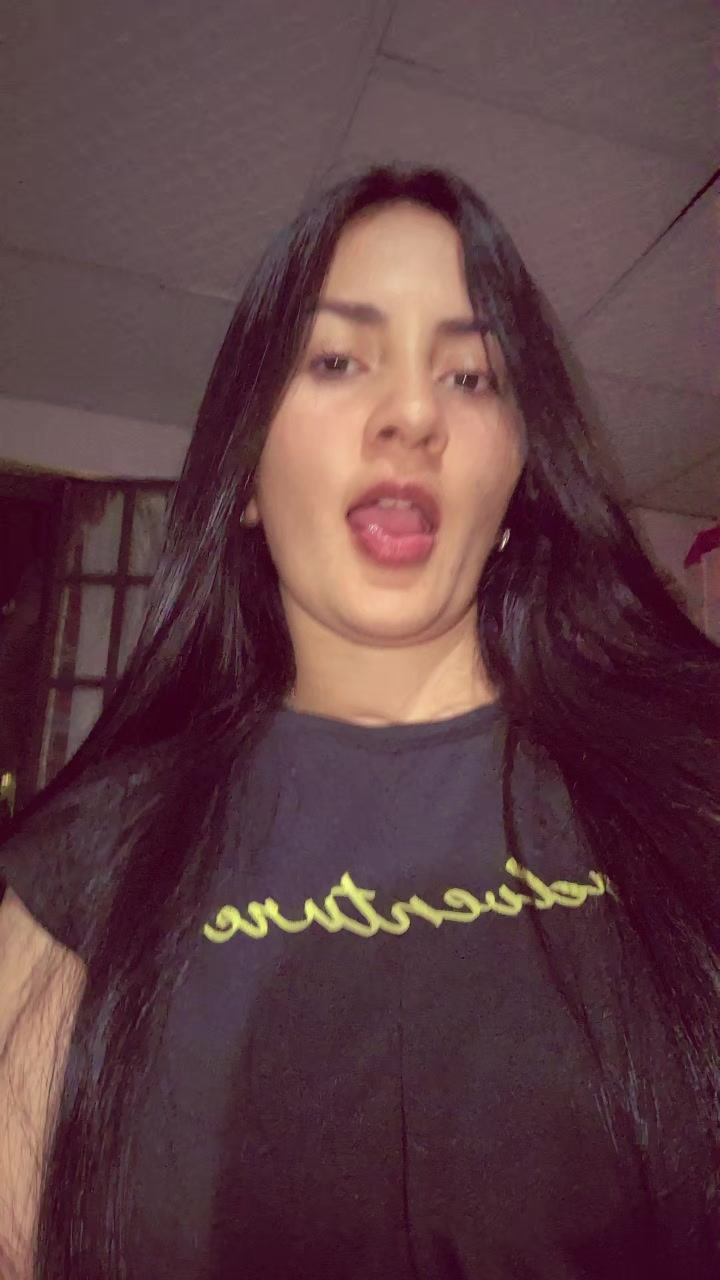 @🩷Aleja.zampri🩷