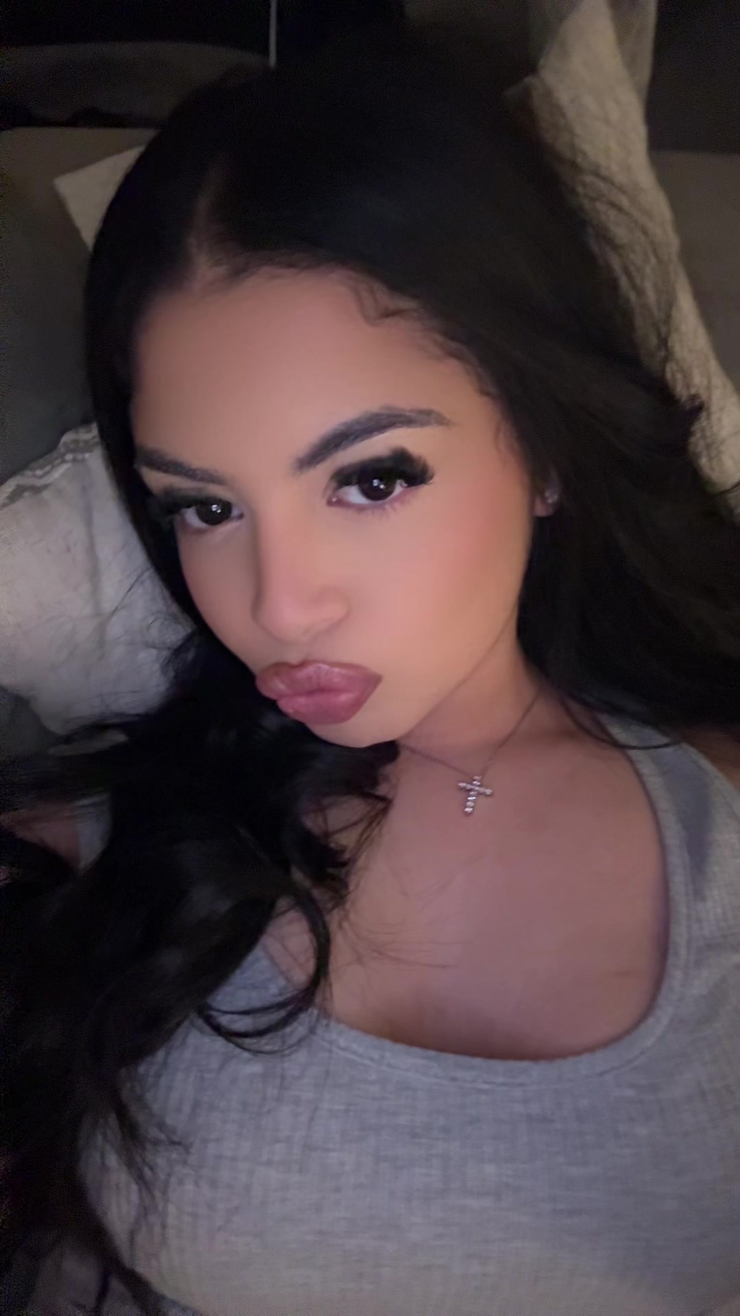 @alexandraamariev