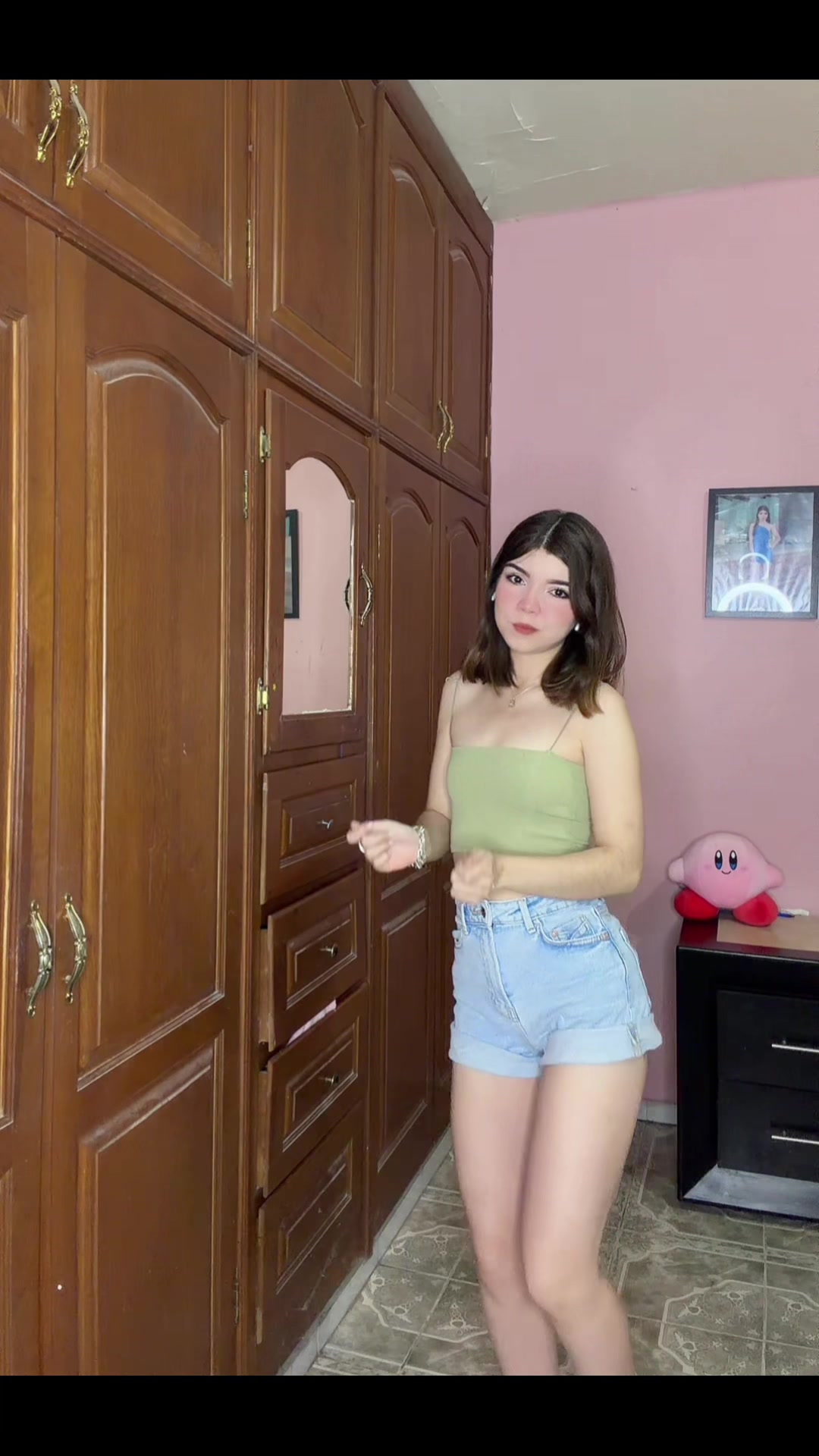 @adrianamac99