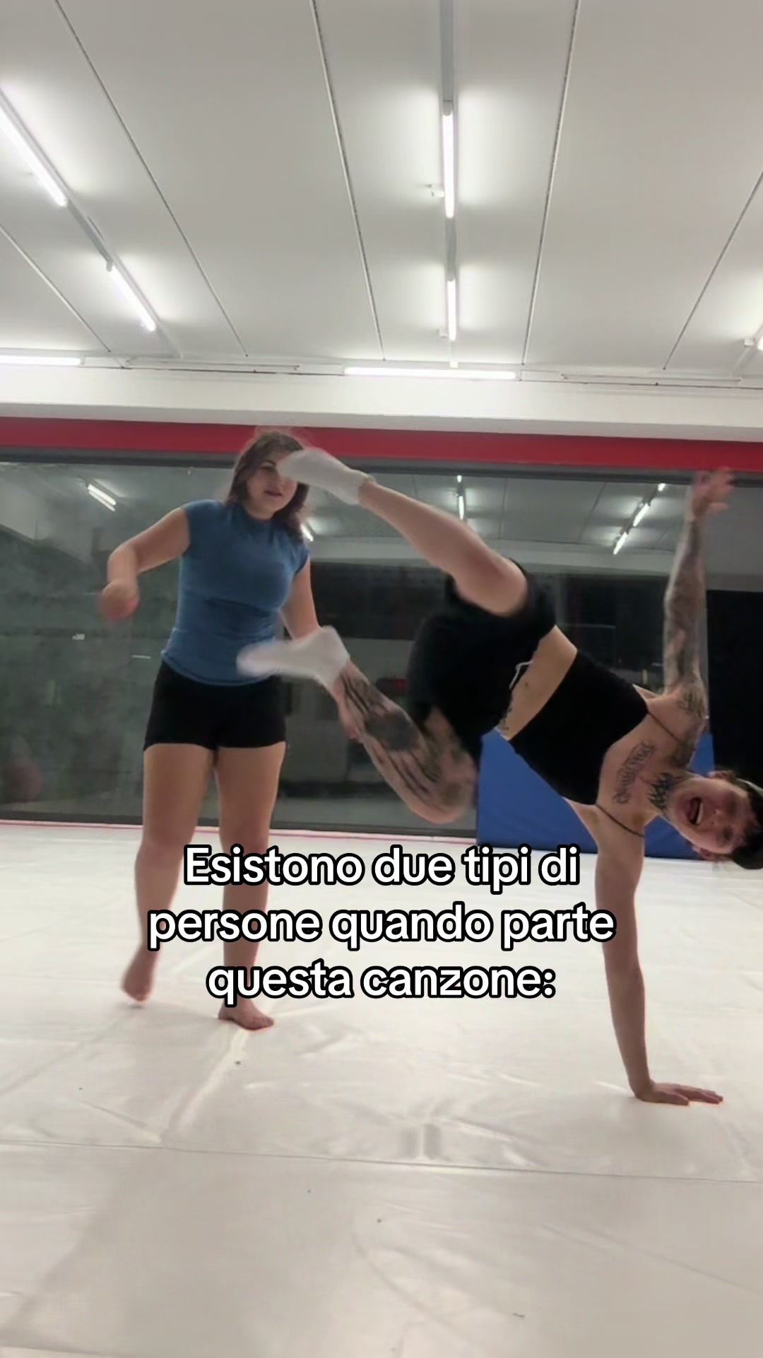 @Skina