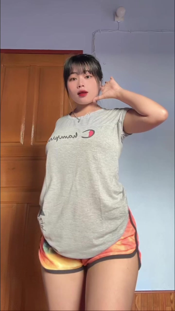 @𝑪𝒉𝒖𝒆🦋