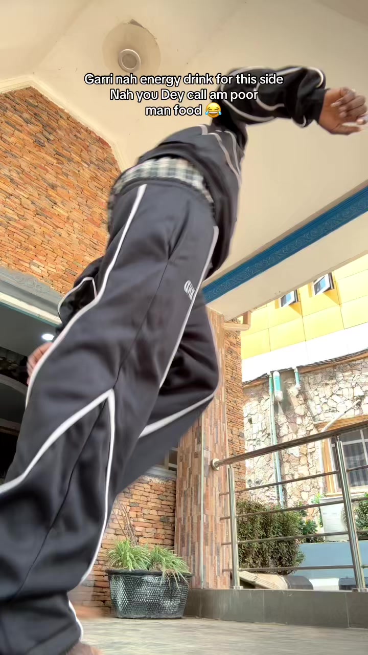@𝐏𝐎𝐏 𝐁𝐎𝐈🦇