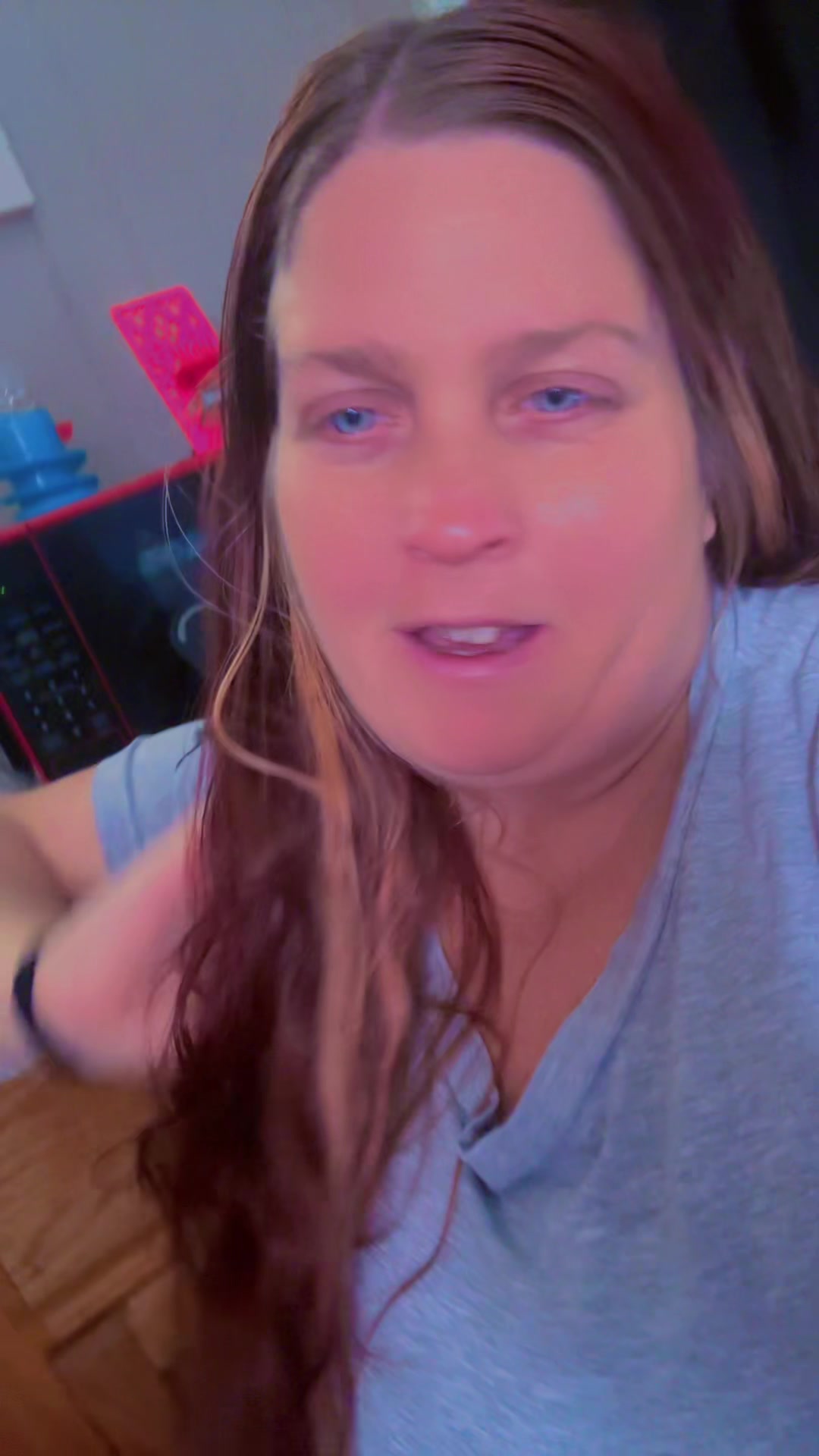 @lisabbysqueak2025