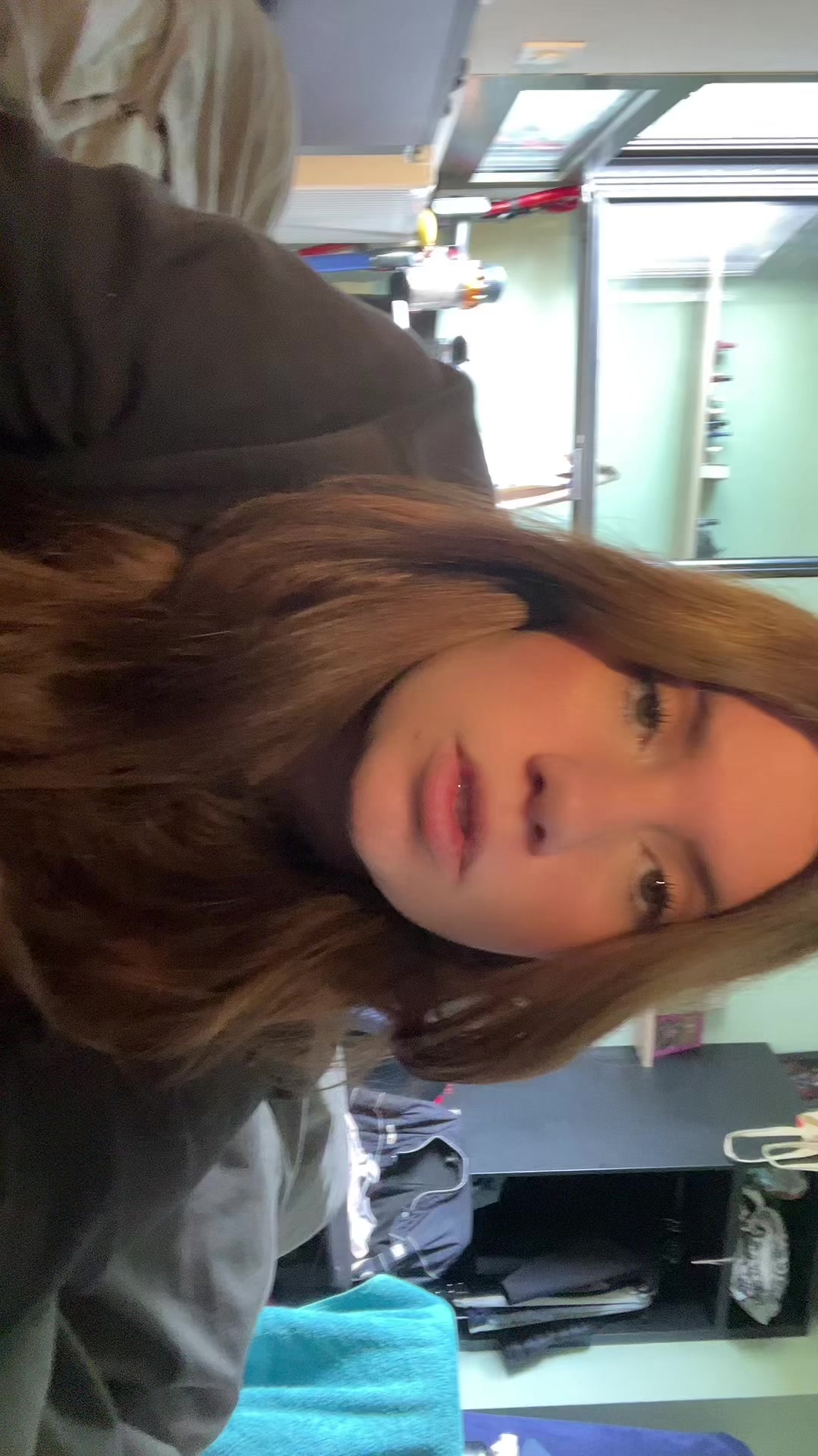 @🪩