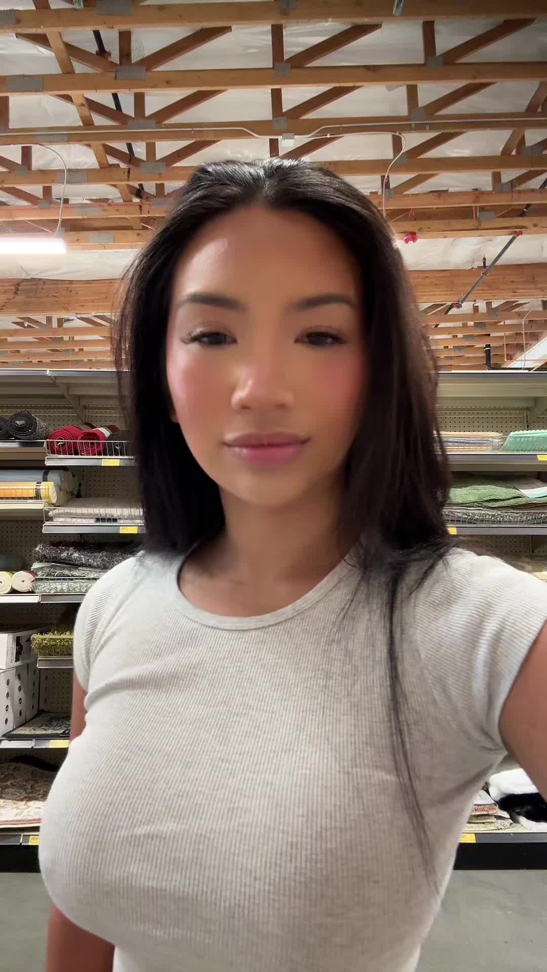 @Sophia