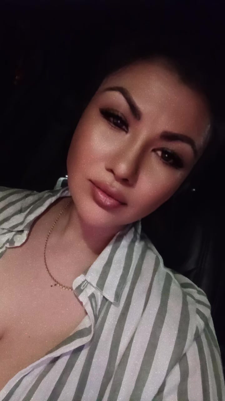 @ViVi😈