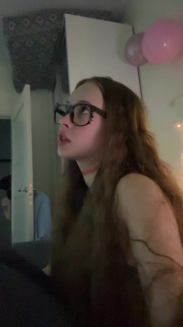 @лиза клубничная @