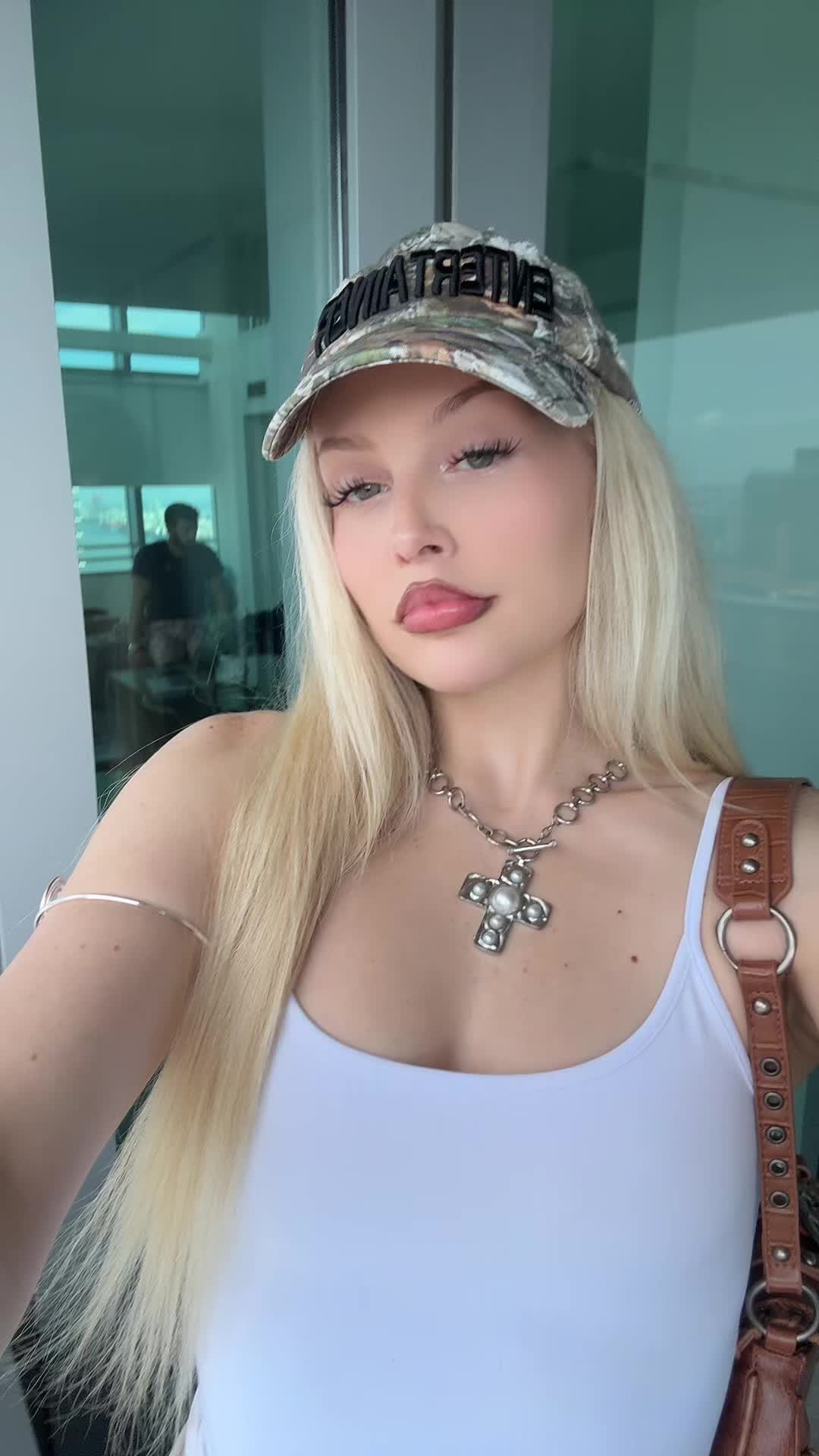 @lisaliaci