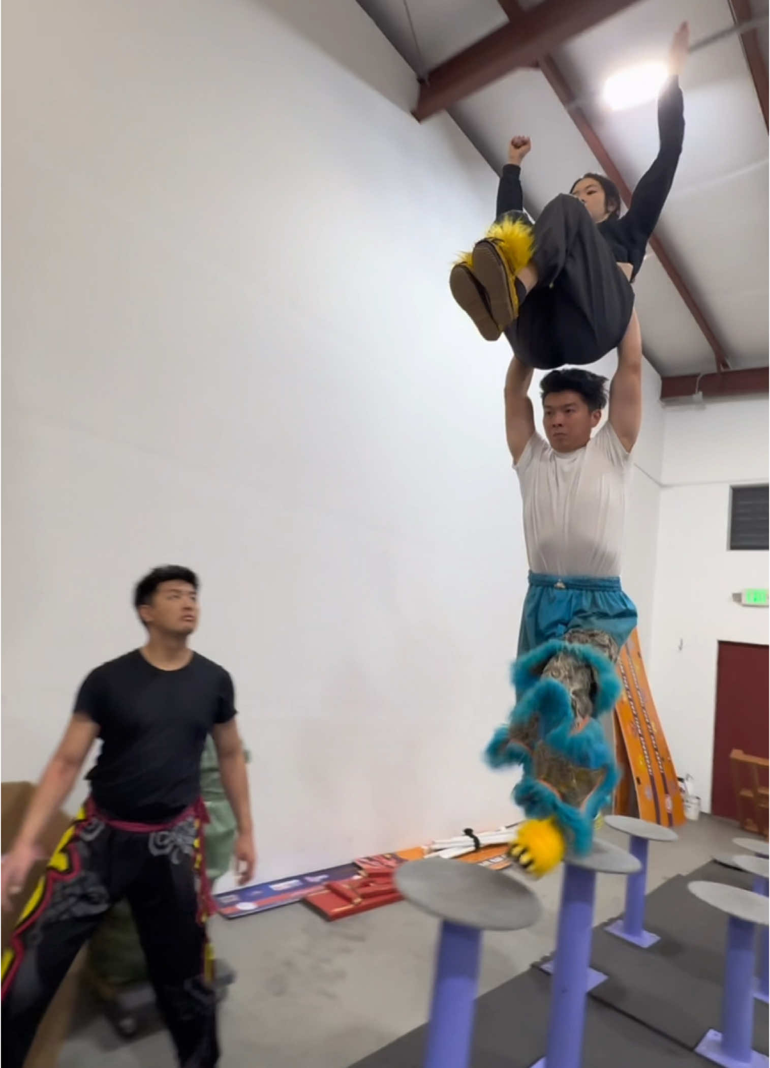 @LionDanceME