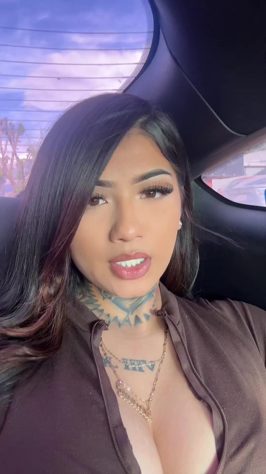 @laly😻🤎