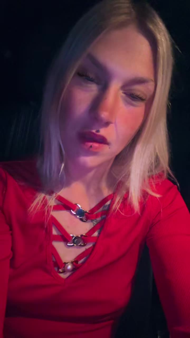 @Lali Lu