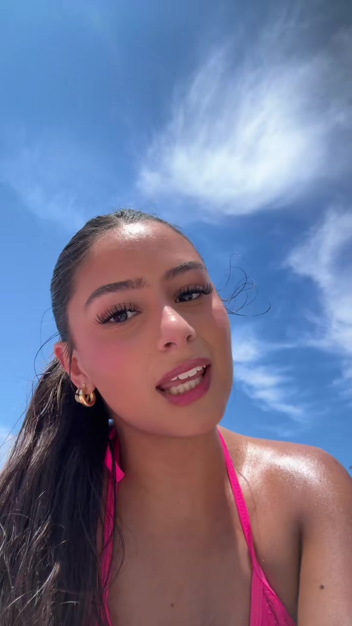 @julisworldd