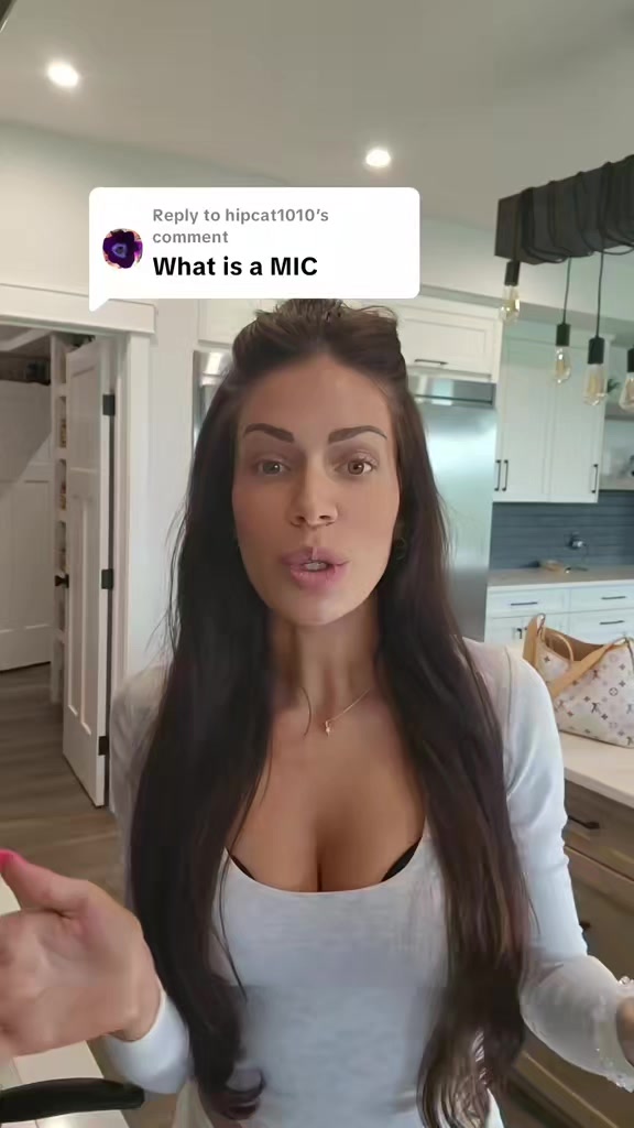 @Nicole Victoria | Money Coach