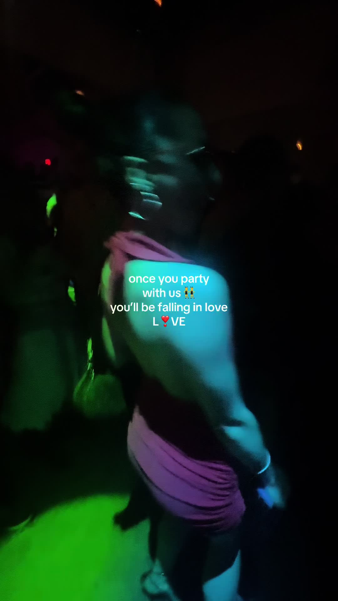 @lizzy.iz.buzy