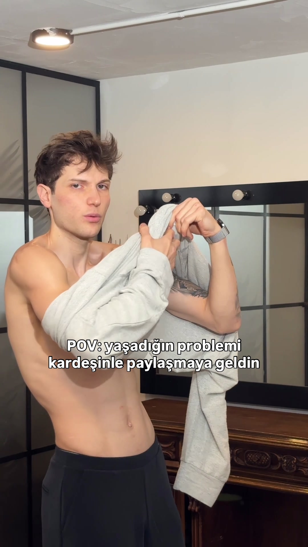 @Uyav