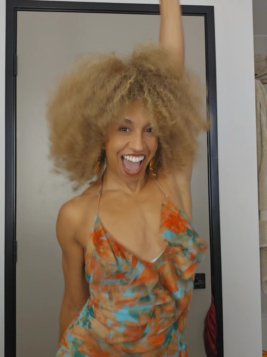 @itskaylasimone
