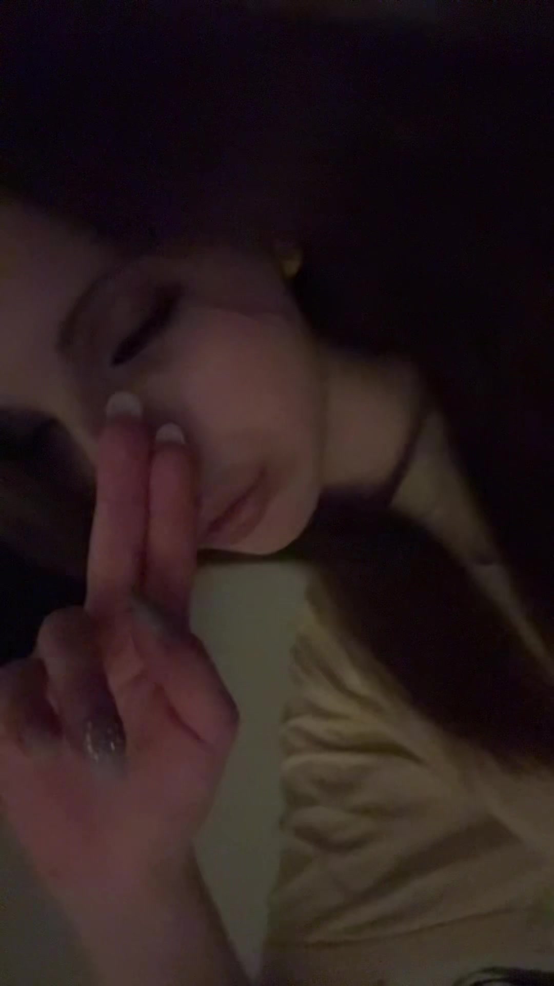 @KonFetta_