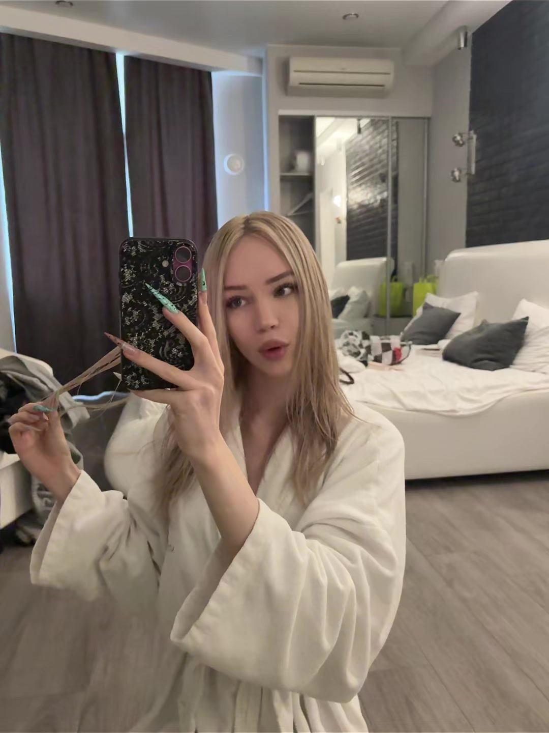 @не розетка