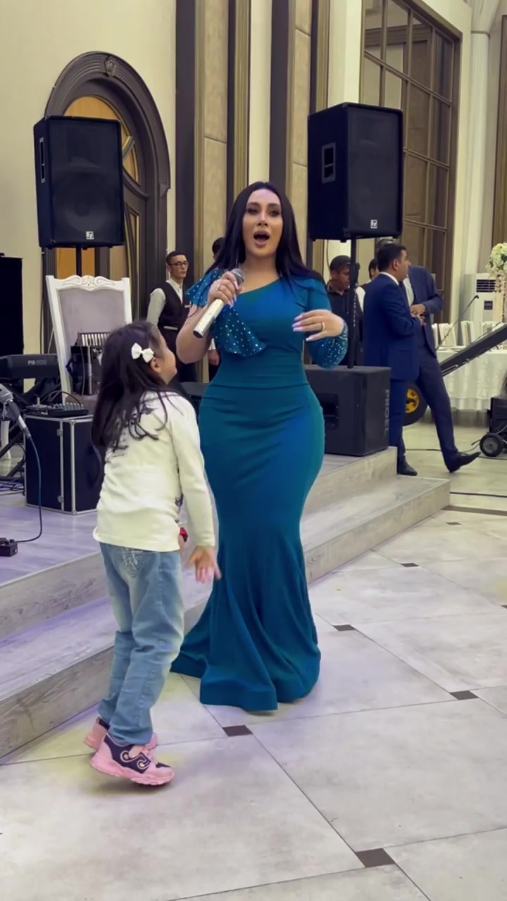 @Mehriban Qənbərova🎶