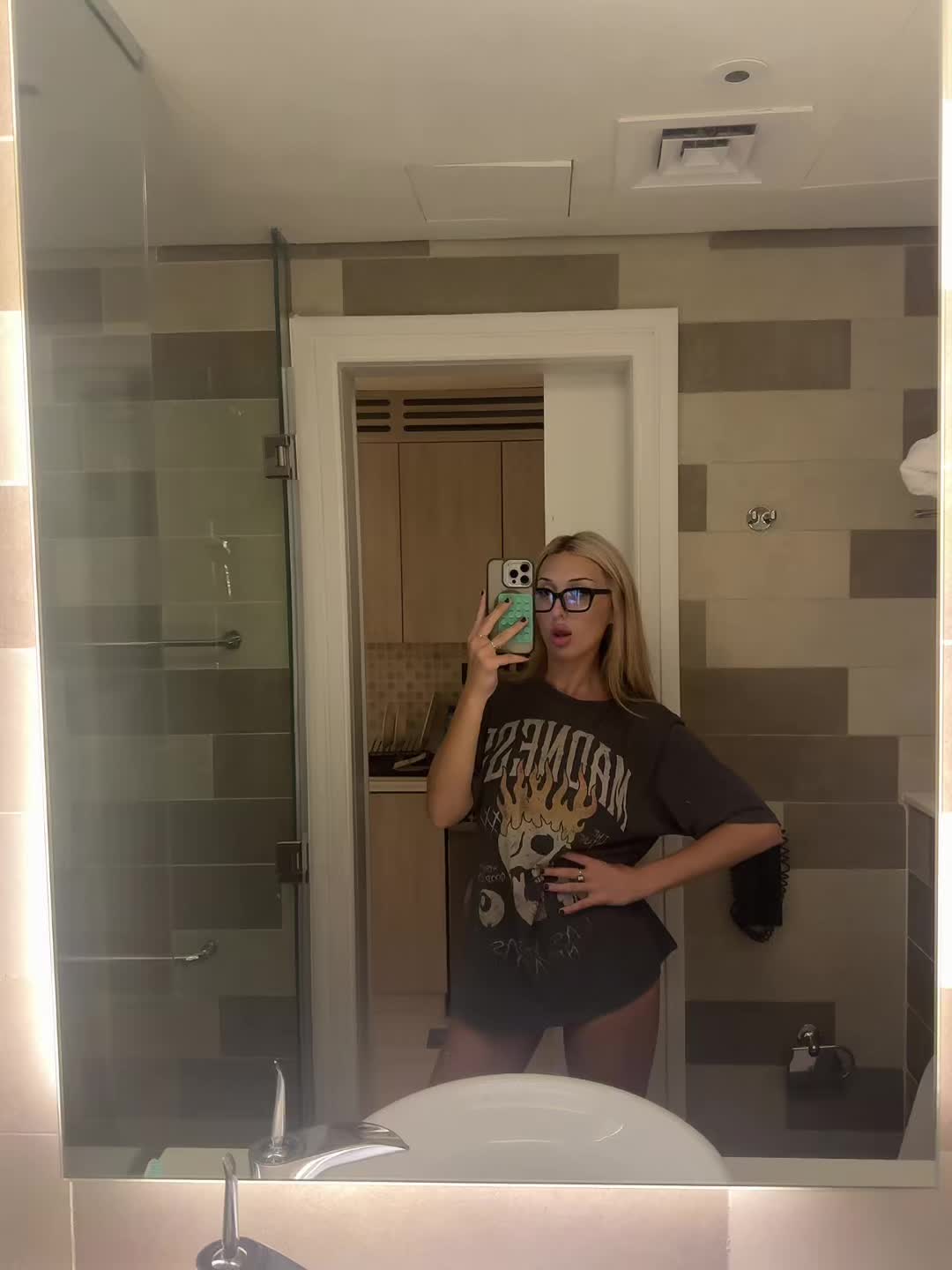 @pollykovvv
