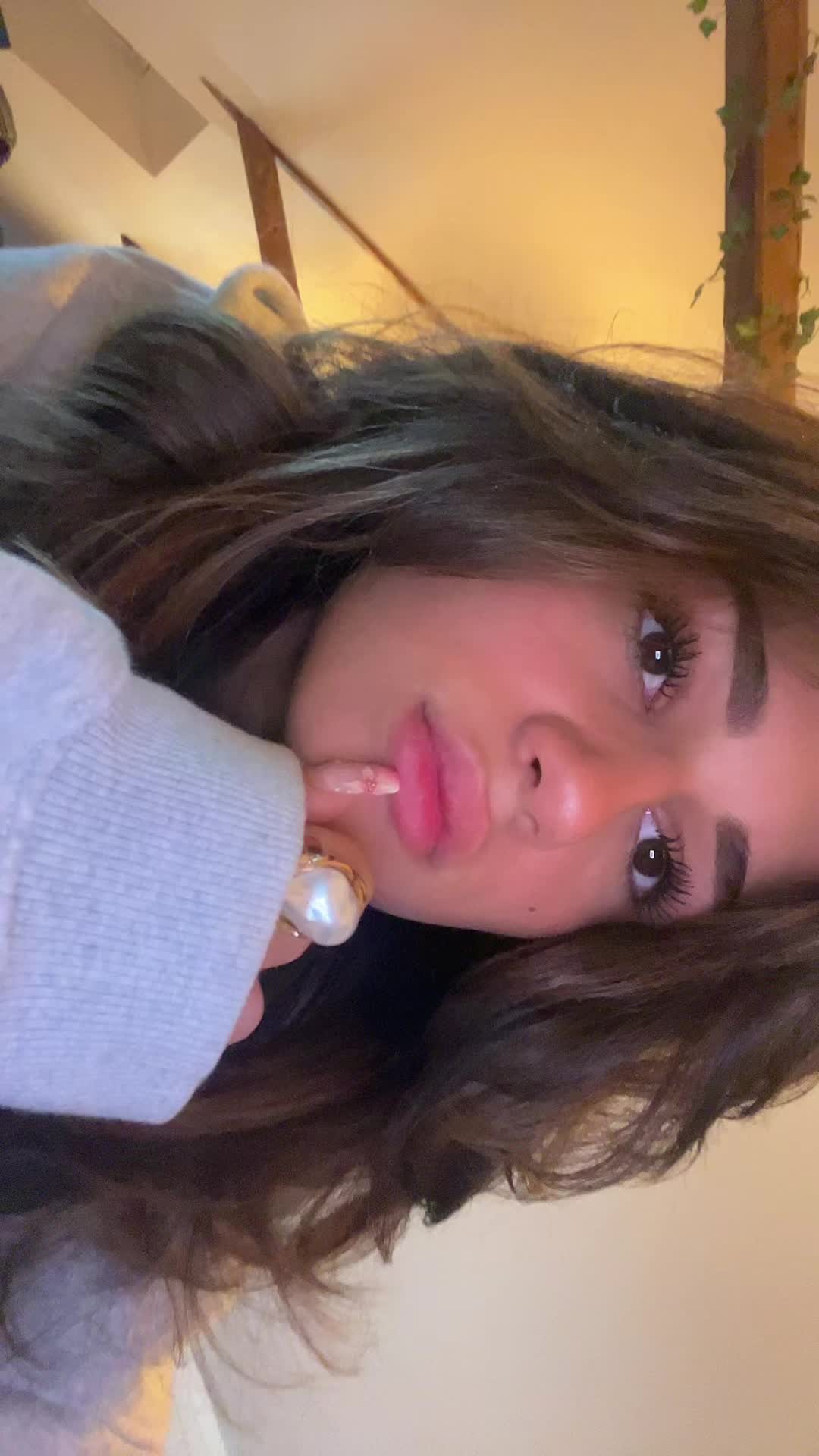 @M@thild€🦊