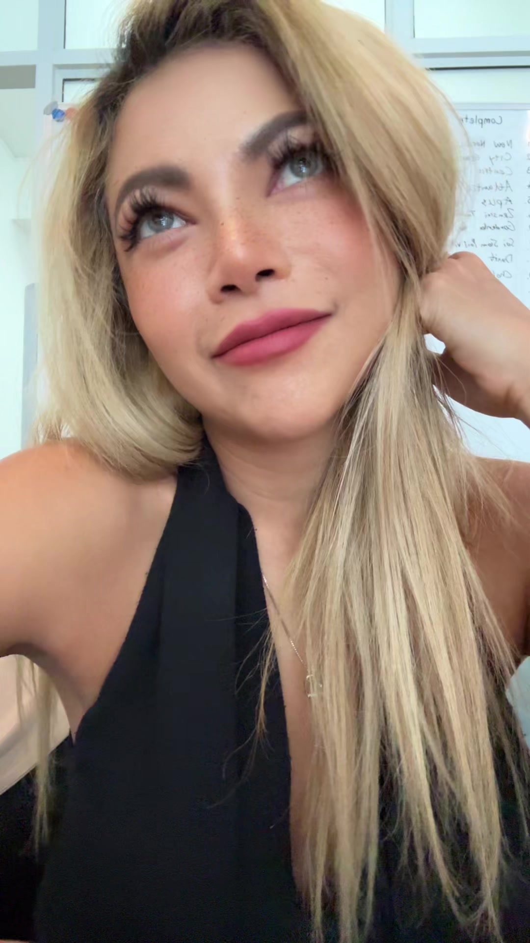 @Anny_Chiwawa