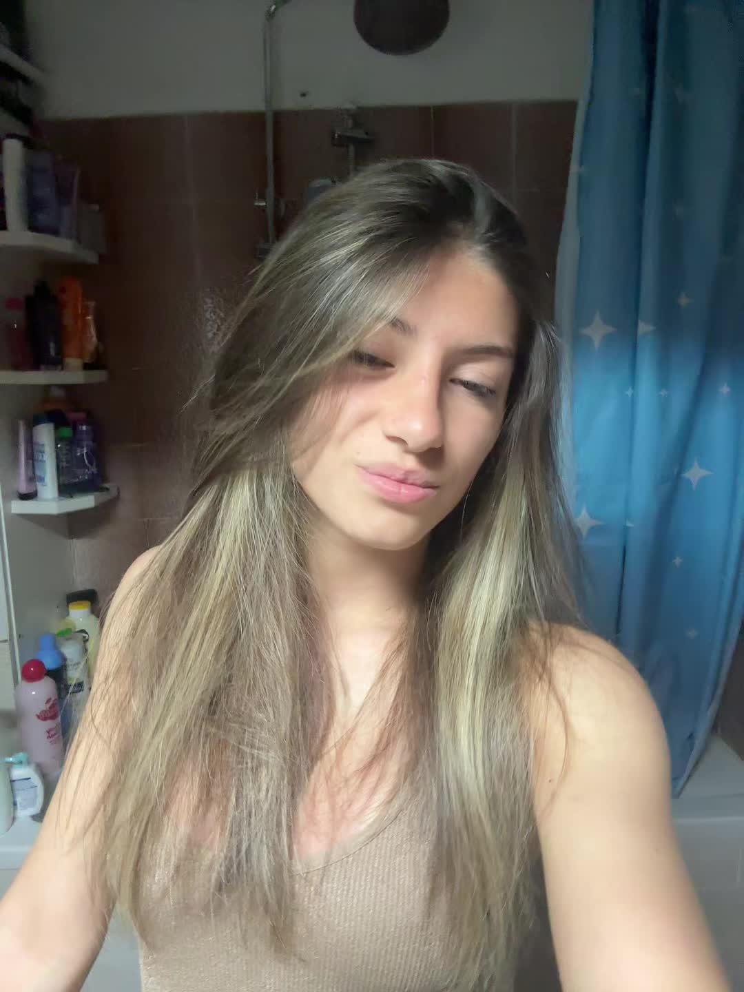 @Alexia🍒