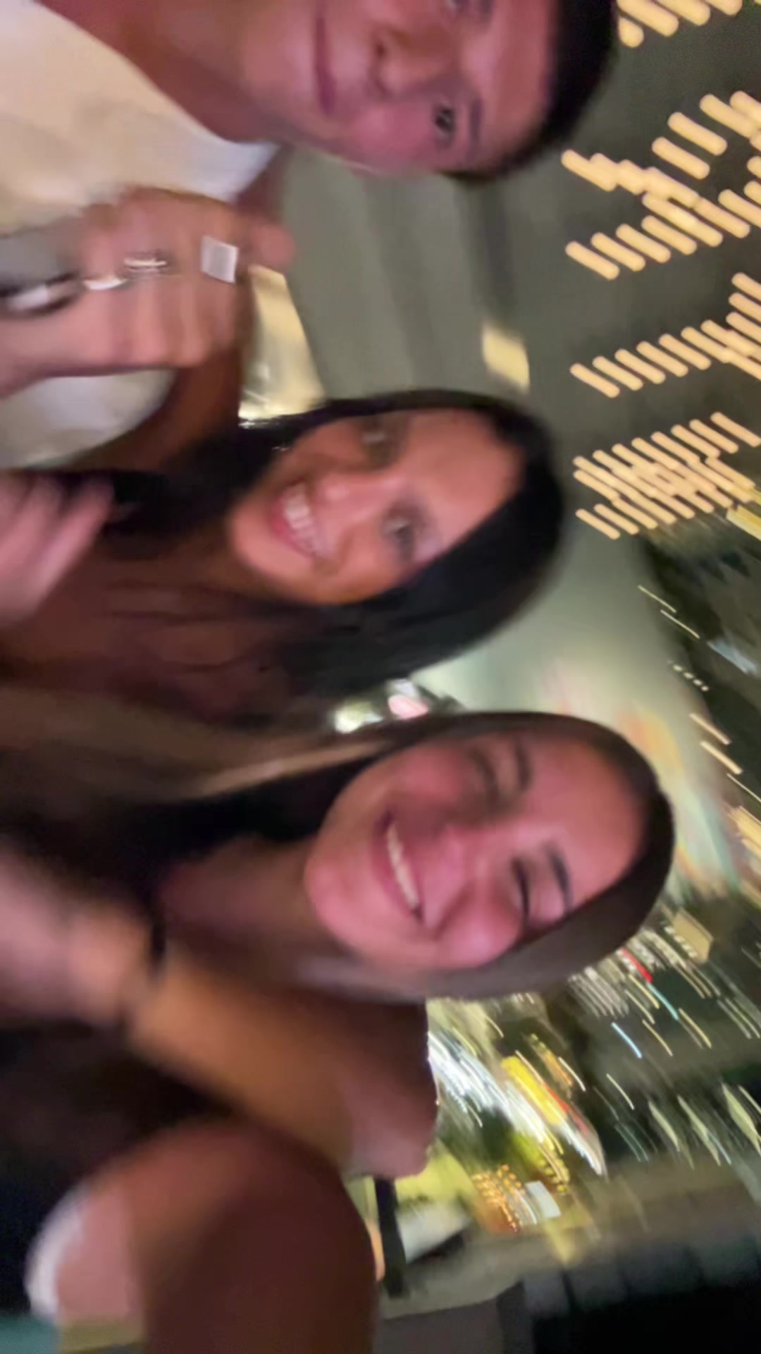 @delficaramell