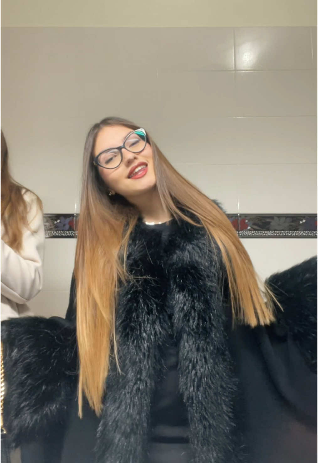 @𝑀𝑎𝑟𝑡𝑖𝑛𝑎