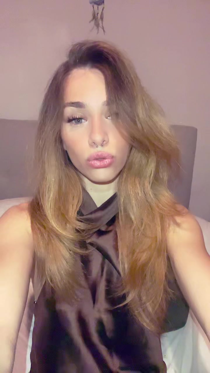 @elisastellino