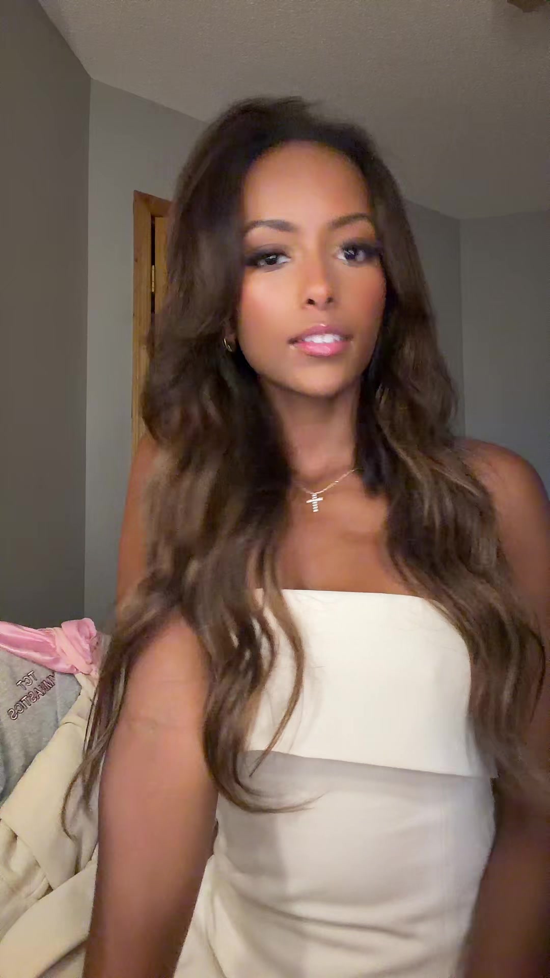 @ella