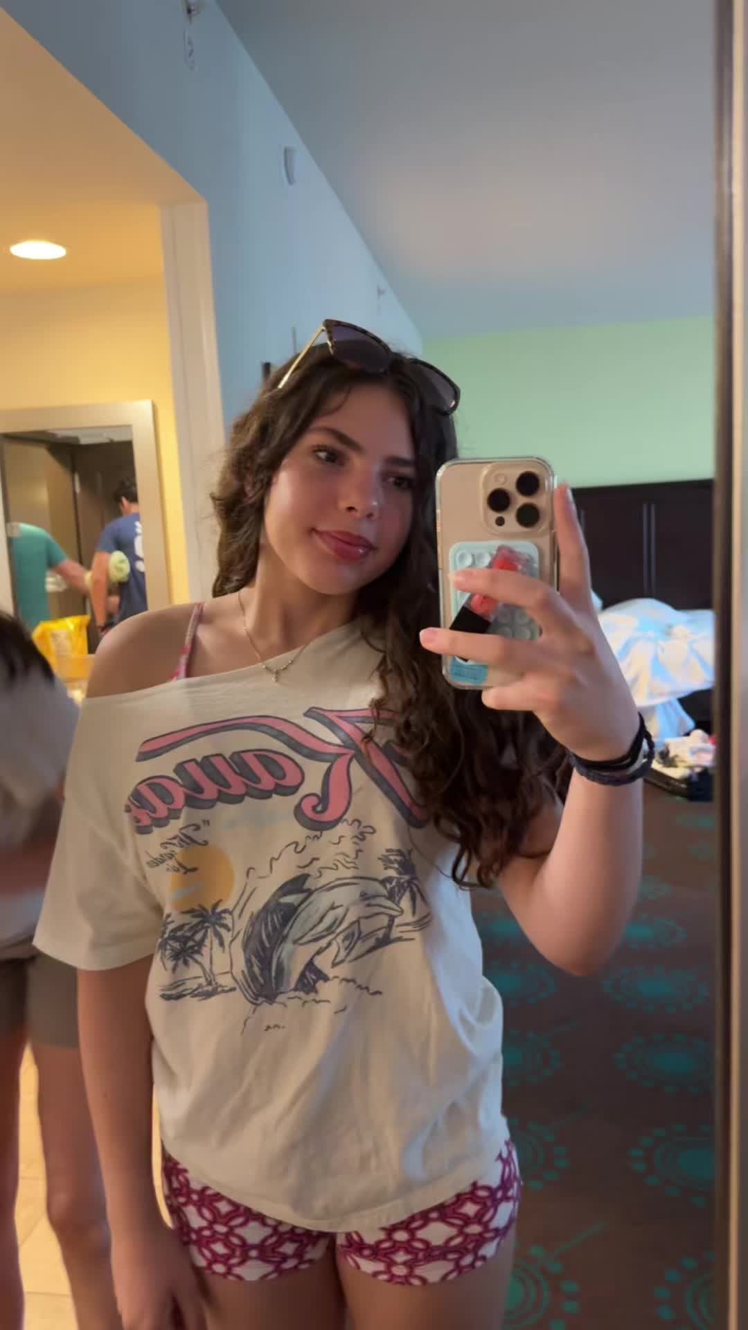 @lucia._.pt2