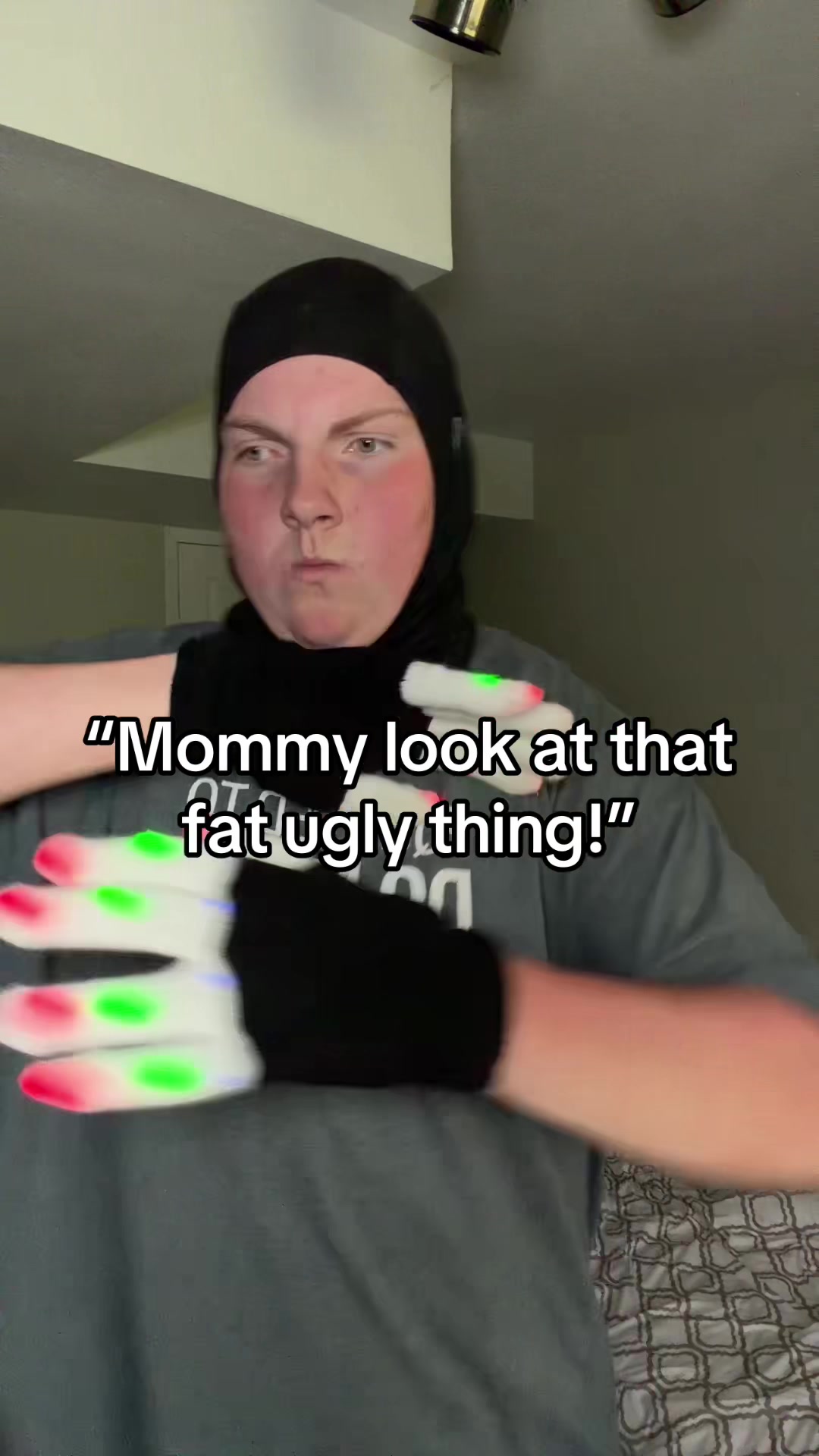 @FreakyAhCousin