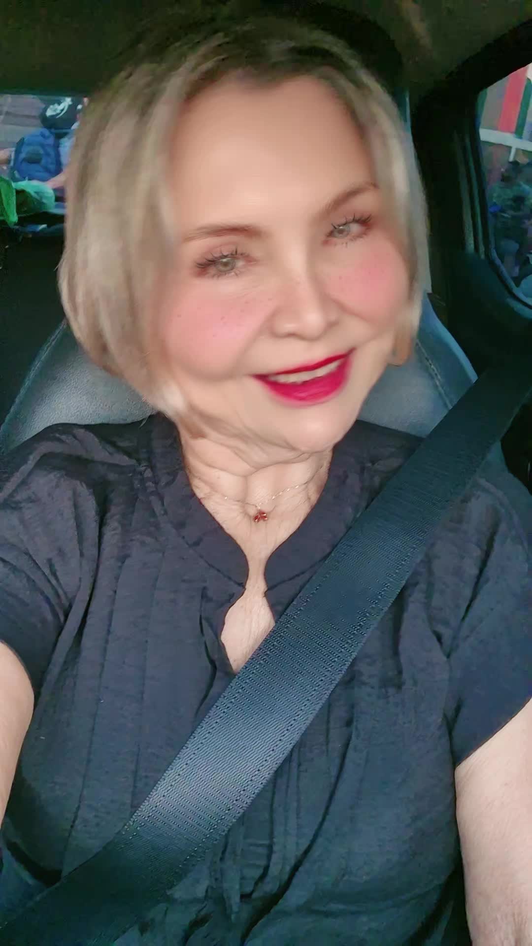 @Lena Ferreira