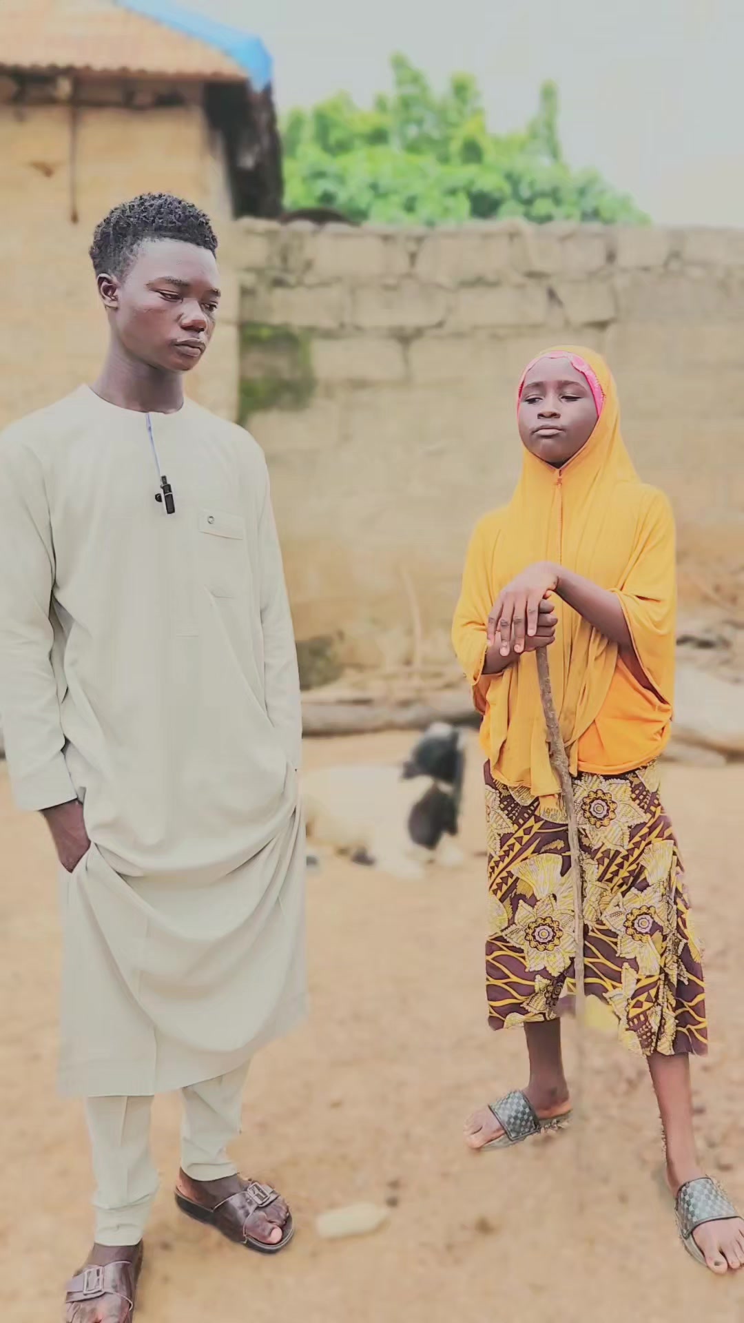@mai kwaila ne saikadaure