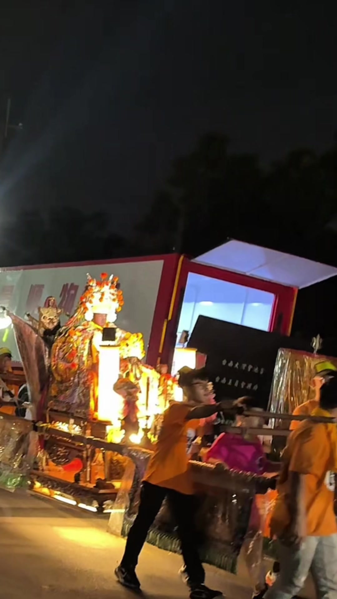 @迎軒閣直播台👻王榮宥