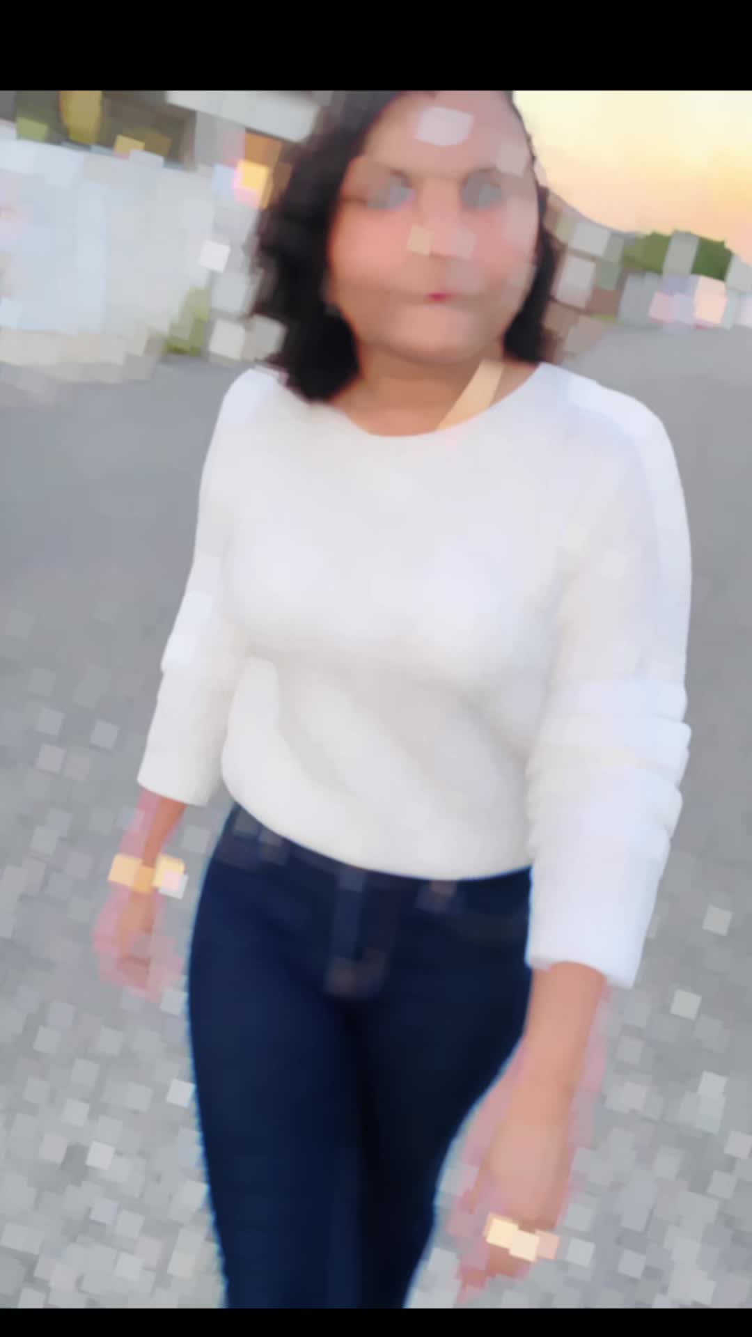@Gayathiri_Thevar