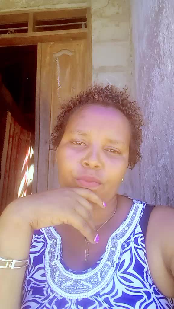 @josephinepallangy