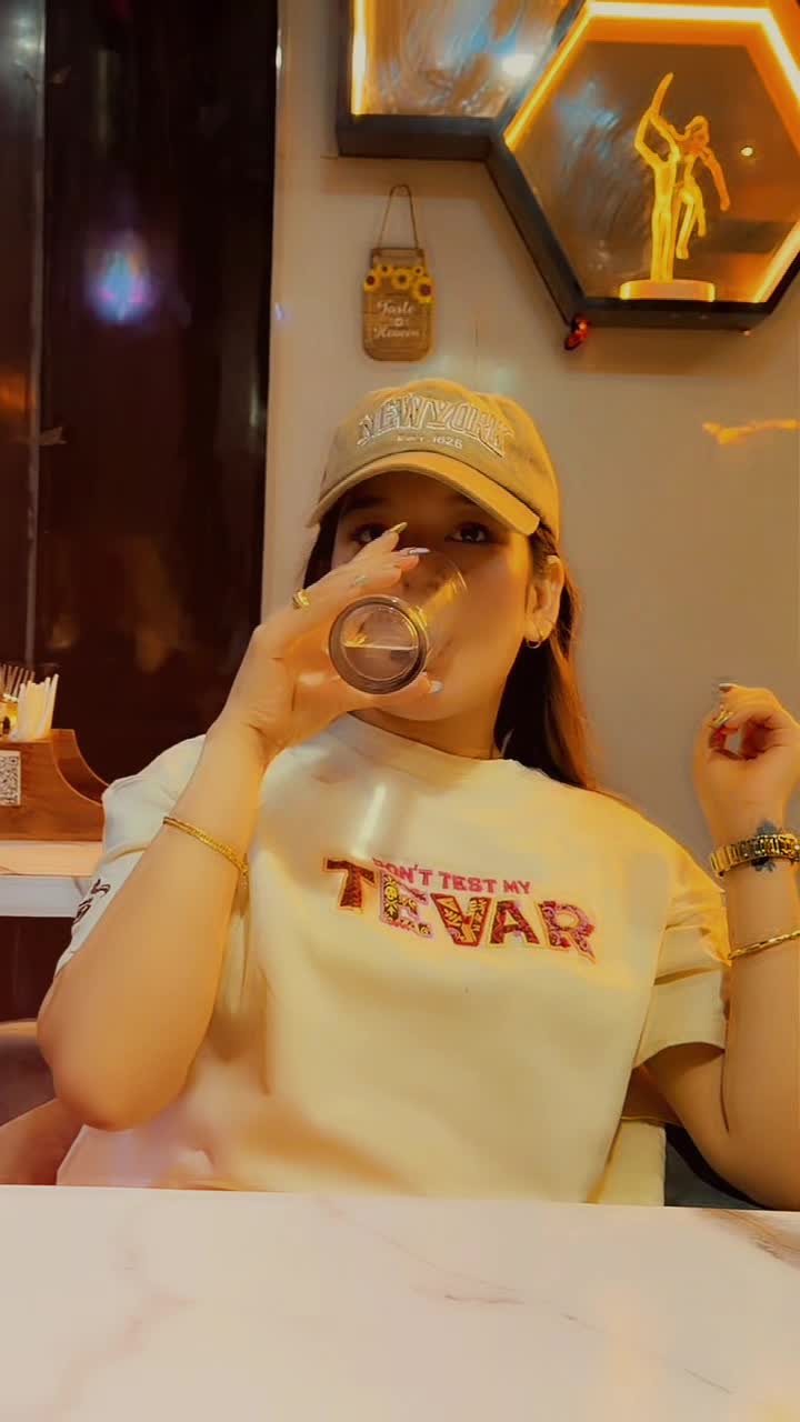 @MANU🧿