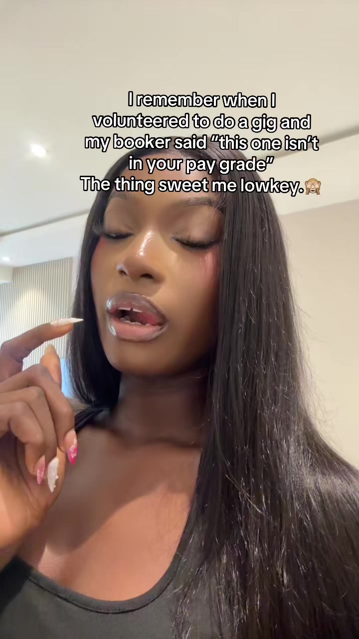 @Becoming The Naomi✨