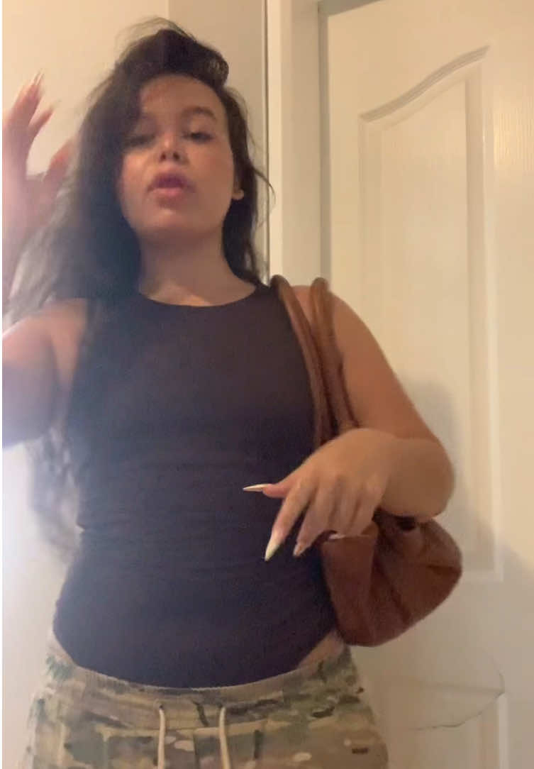 @ellaroumenov