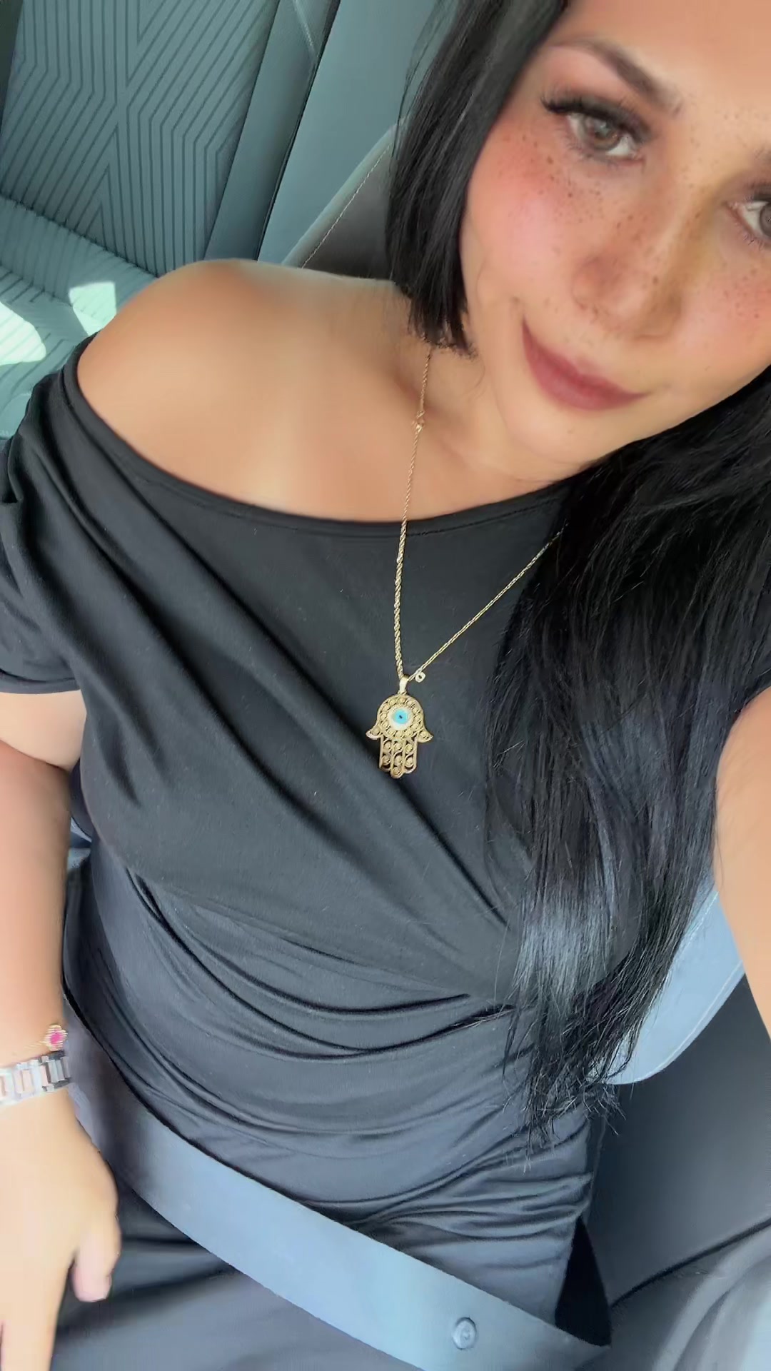 @Fouzia Aqli