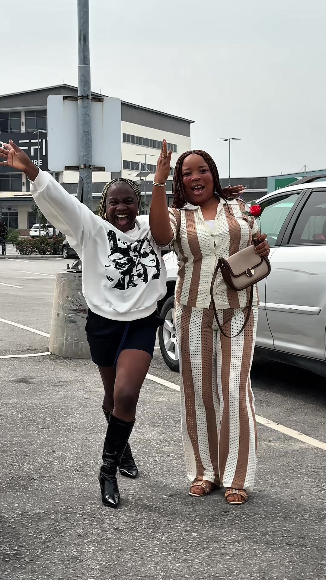 @UGOCCIE