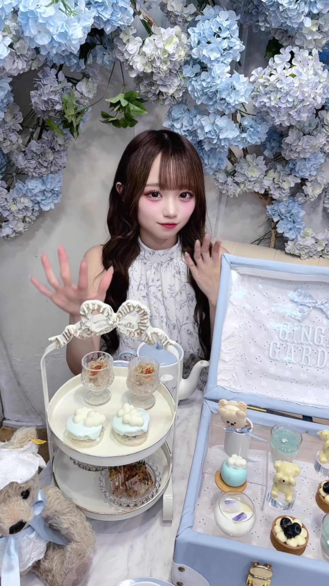 @にしのありさ