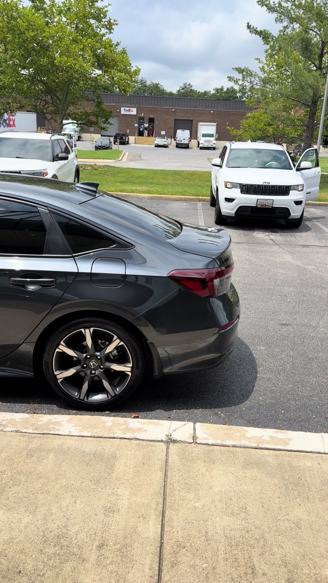 @Shadedarker_windowtinting