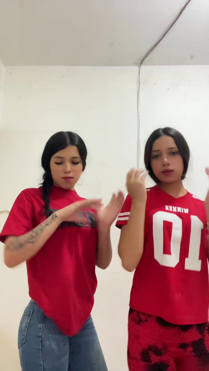 @𝕋𝕒𝕟𝕒𝕚𝕣𝕚🎀👸🏻👁️